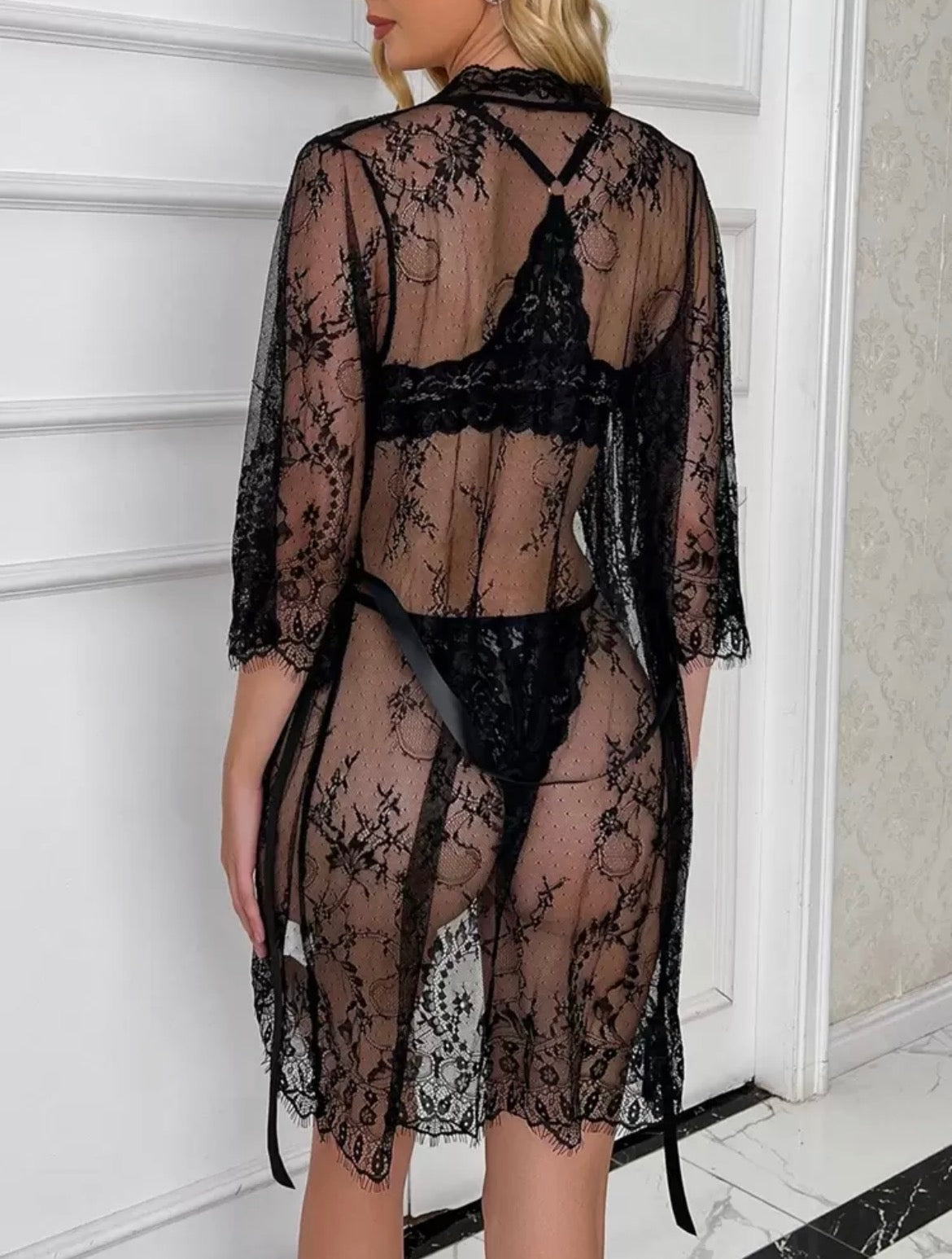 Ensemble lingerie avec pinoir et ceinture