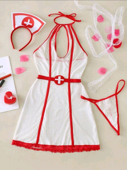 Ensemble lingerie 3 piéces avec string modele infermié